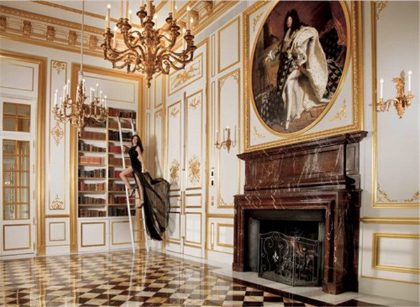 路易十四法式古堡客厅
